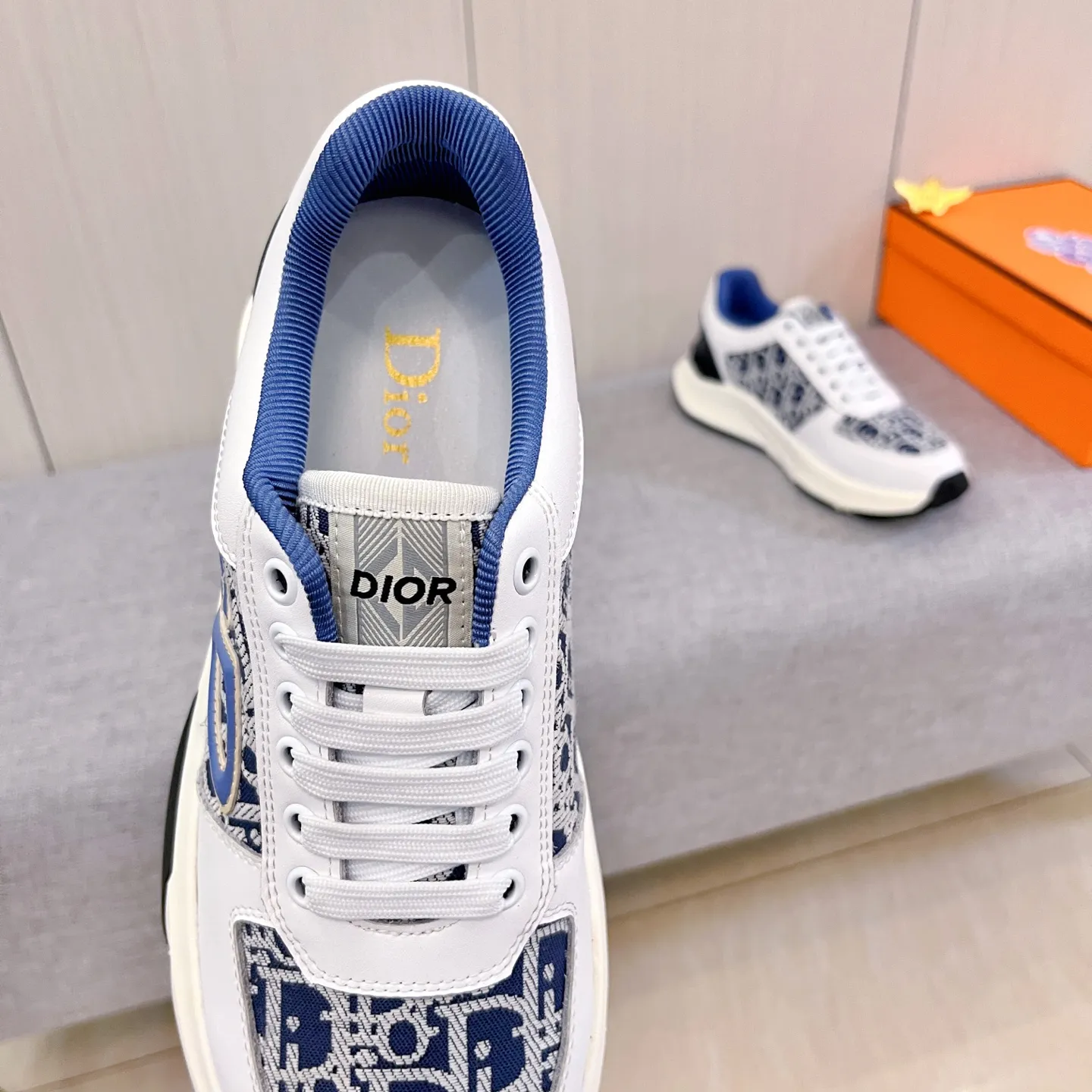 Men's Men's Shoes Men's Shoes💰 460 Men's Men's Shoes💰[Dior]🔥Men's high-end brand of shoes official website 1:1 latest masterpiece: the upper is made of Italian imported first-layer cowhide with a comfortable and breathable lining➕original non-slip and wear-resistant outsole🔥, making walking more convenient and comfortable! An exclusive new model, a stunning work, a beautiful 1:1 replica [color] compared to the official quality! Create a fashionable personality to set off your uniqueness! A must-have for trendy men! Classic🔥Size: 38-44 Color: 🔥Multiple colors available🔥